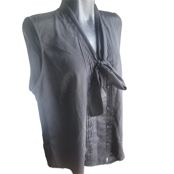 Pure Alfred Sung Black Sleeveless Blouse with Tie Neck XXL - Picture 2 of 6